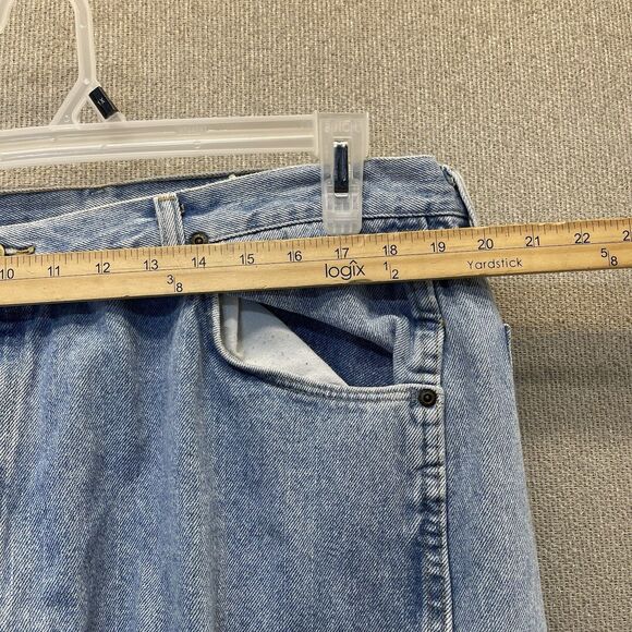 Wrangler Jeans Men's 42x30 Straight Leg - Picture 3 of 11